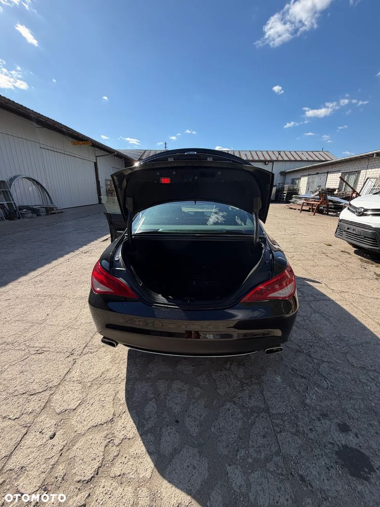 Mercedes-Benz CLA 250 4Matic 7G-DCT Sport - 6