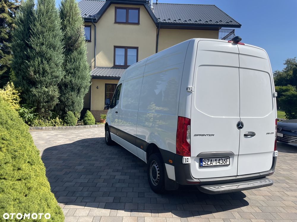 Mercedes-Benz Sprinter - 4