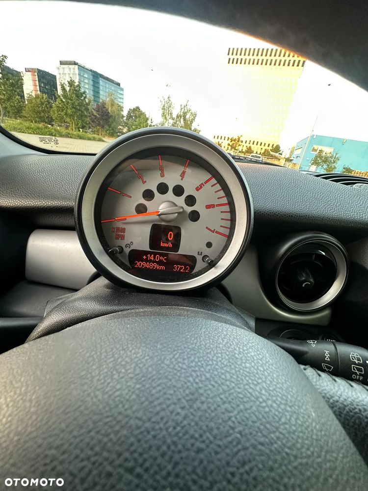 MINI Clubman Cooper D - 26