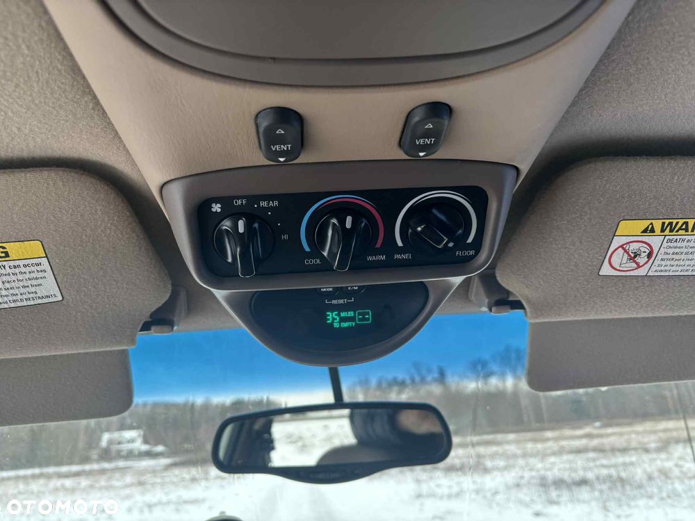 Lincoln Navigator - 22