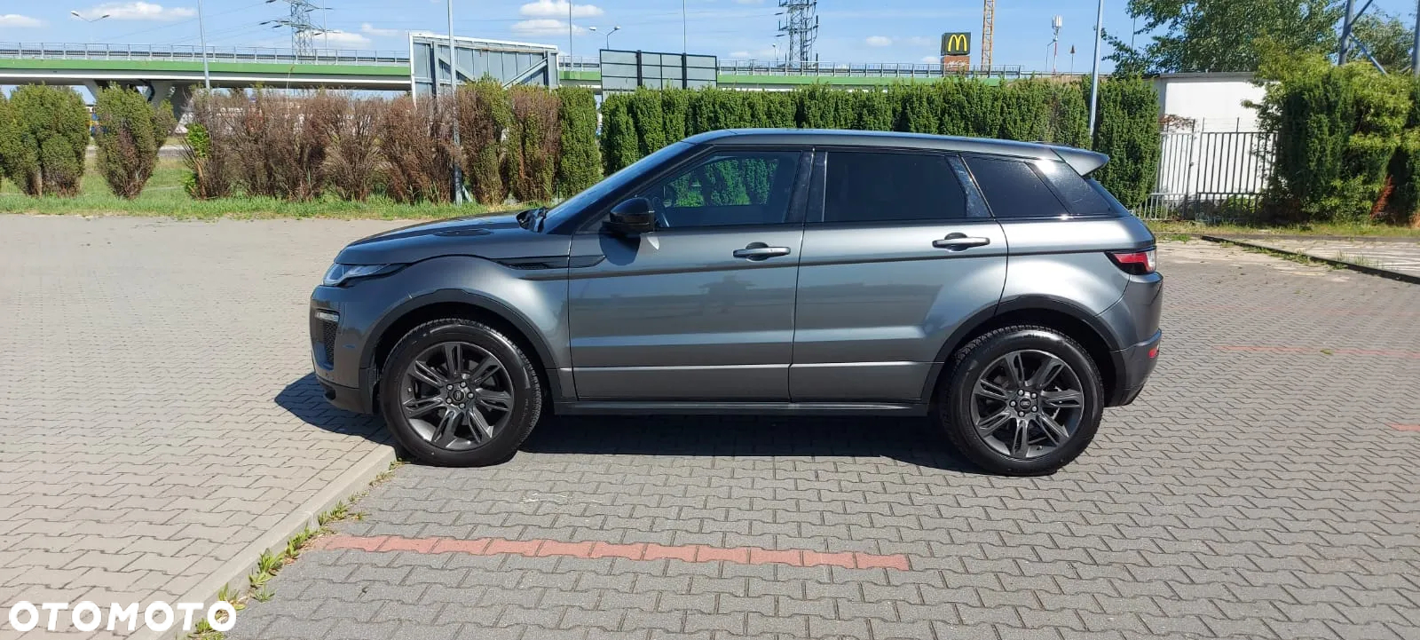 Land Rover Range Rover Evoque - 2