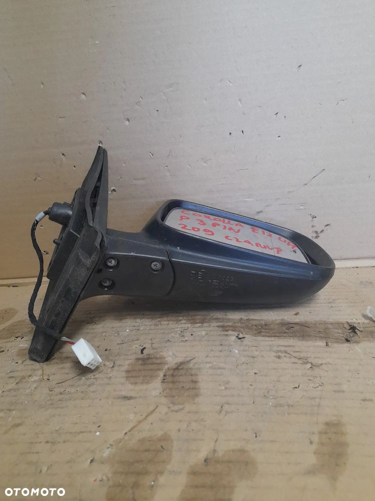 # LUSTERKO PRAWE 3 PIN TOYOTA COROLLA E12 LIFT 209 CZARNY - 5