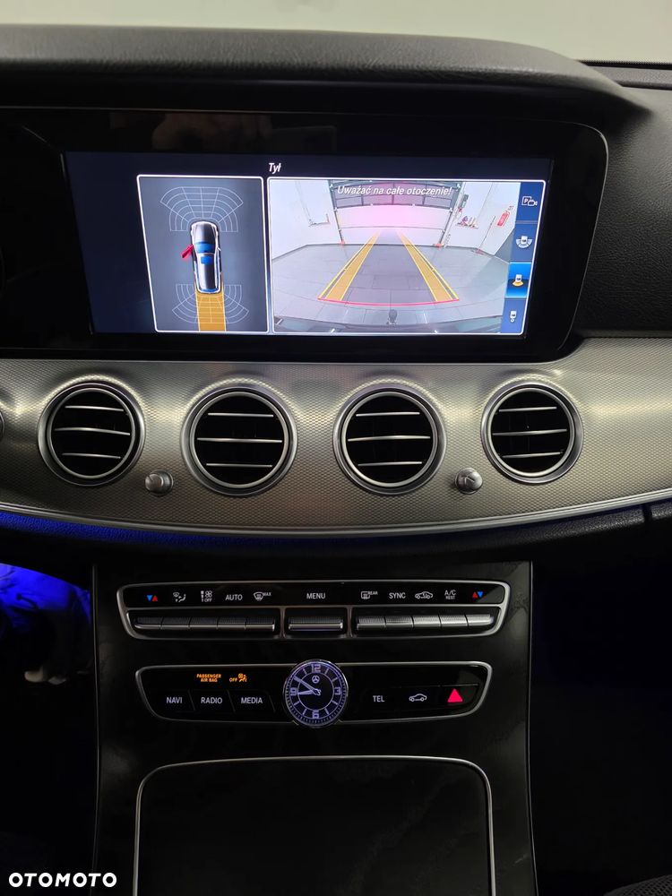 Mercedes-Benz Klasa E 220 d 9G-TRONIC AMG Line - 9