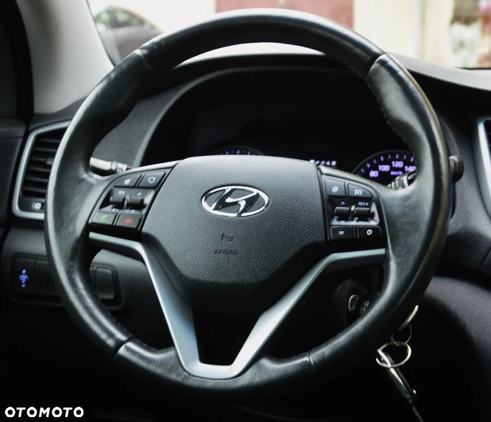 Hyundai Tucson - 16