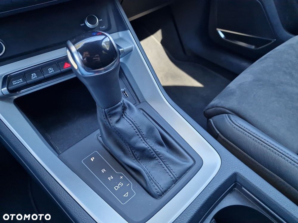 Audi Q3 35 TFSI mHEV S tronic - 18