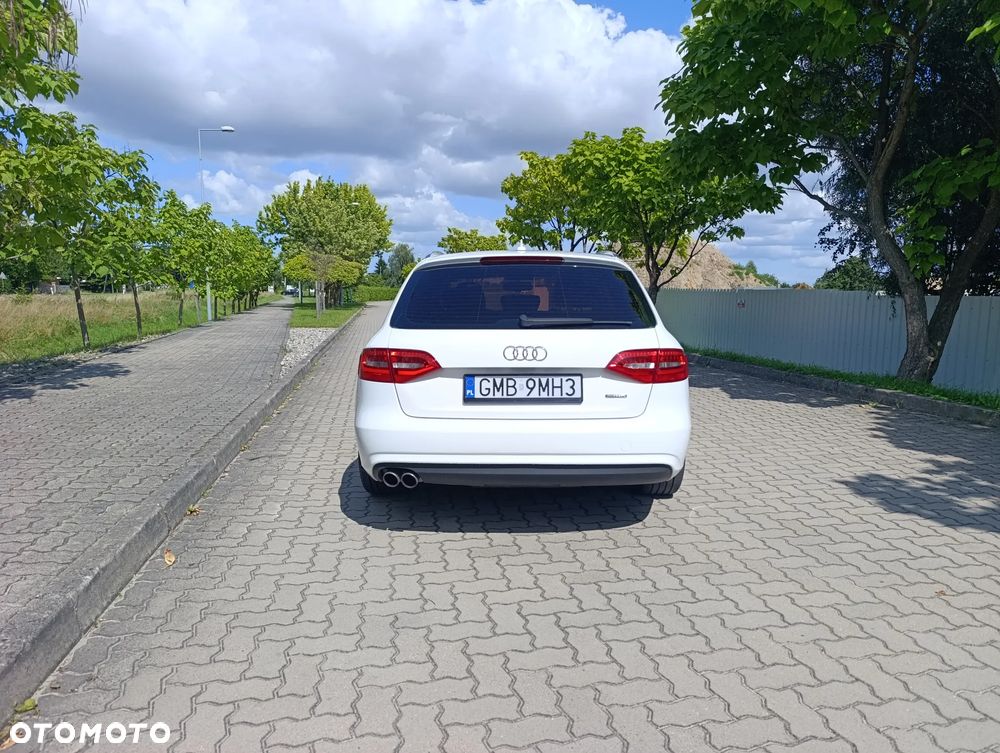 Audi A4 Avant 2.0 TDI DPF quattro Ambiente - 5