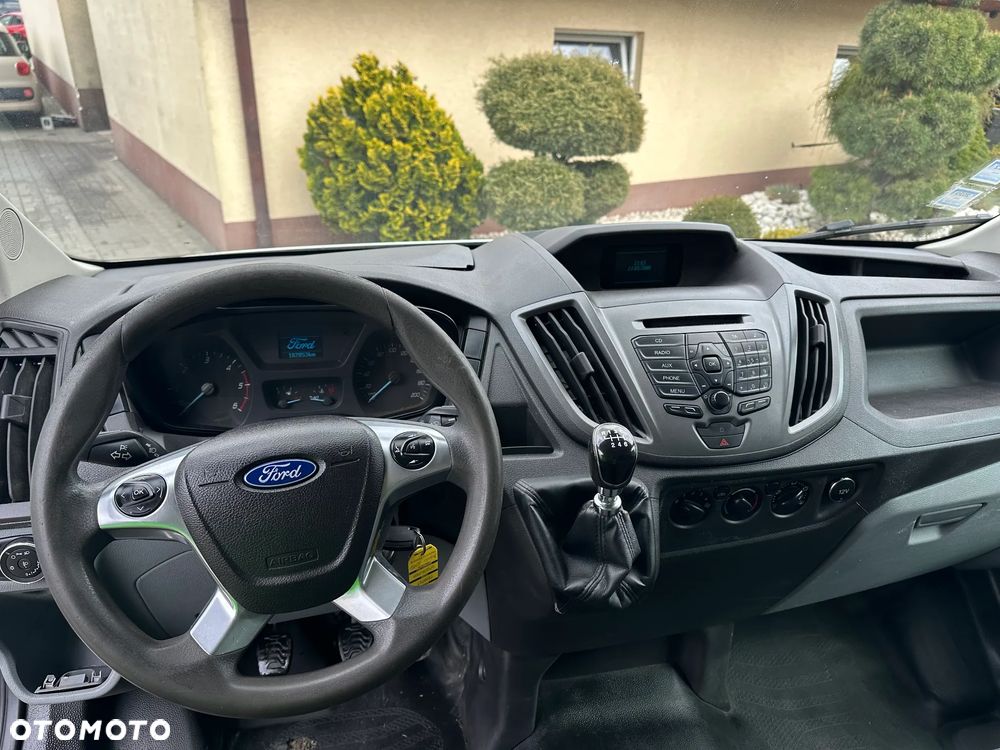 Ford TRANSIT - 10