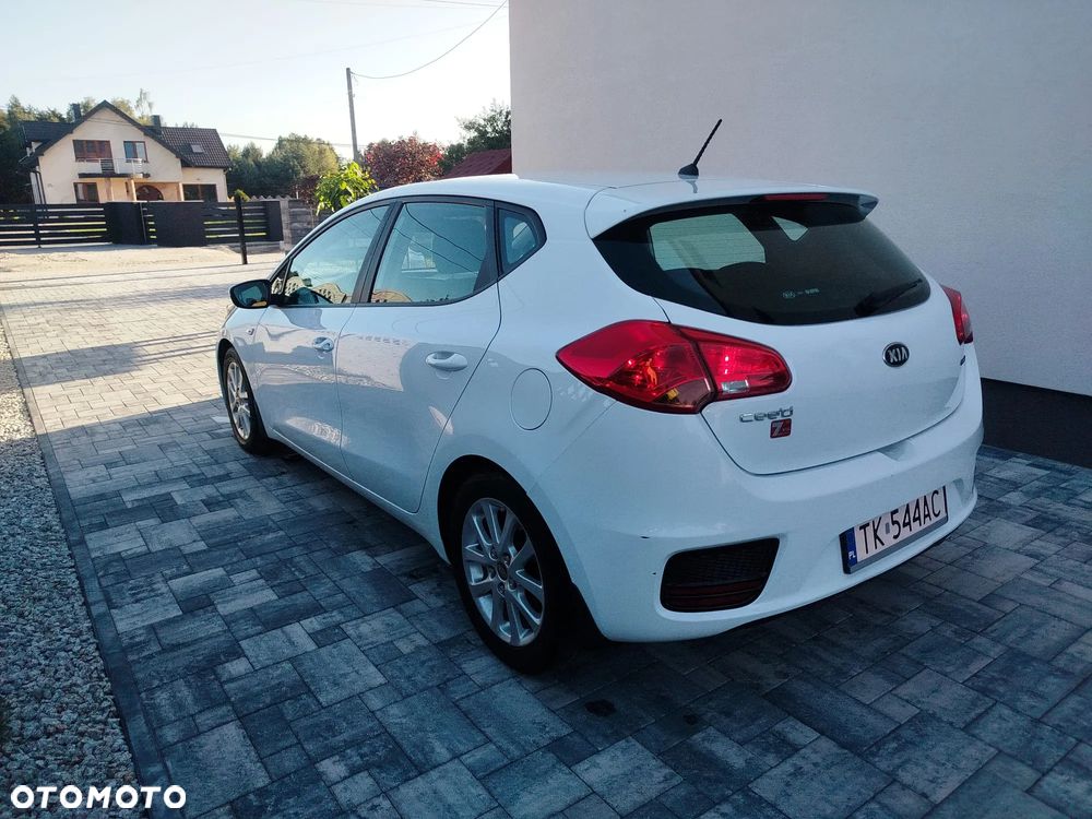 Kia Ceed 1.4 CRDi L - 5