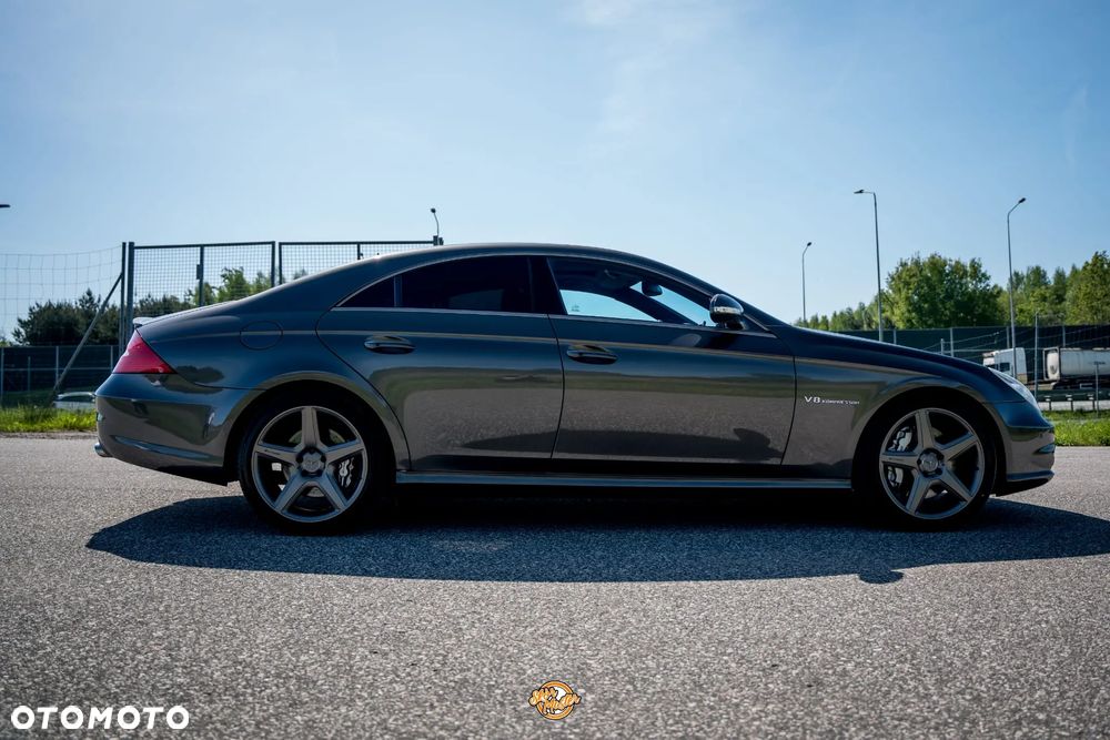 Mercedes-Benz CLS - 31