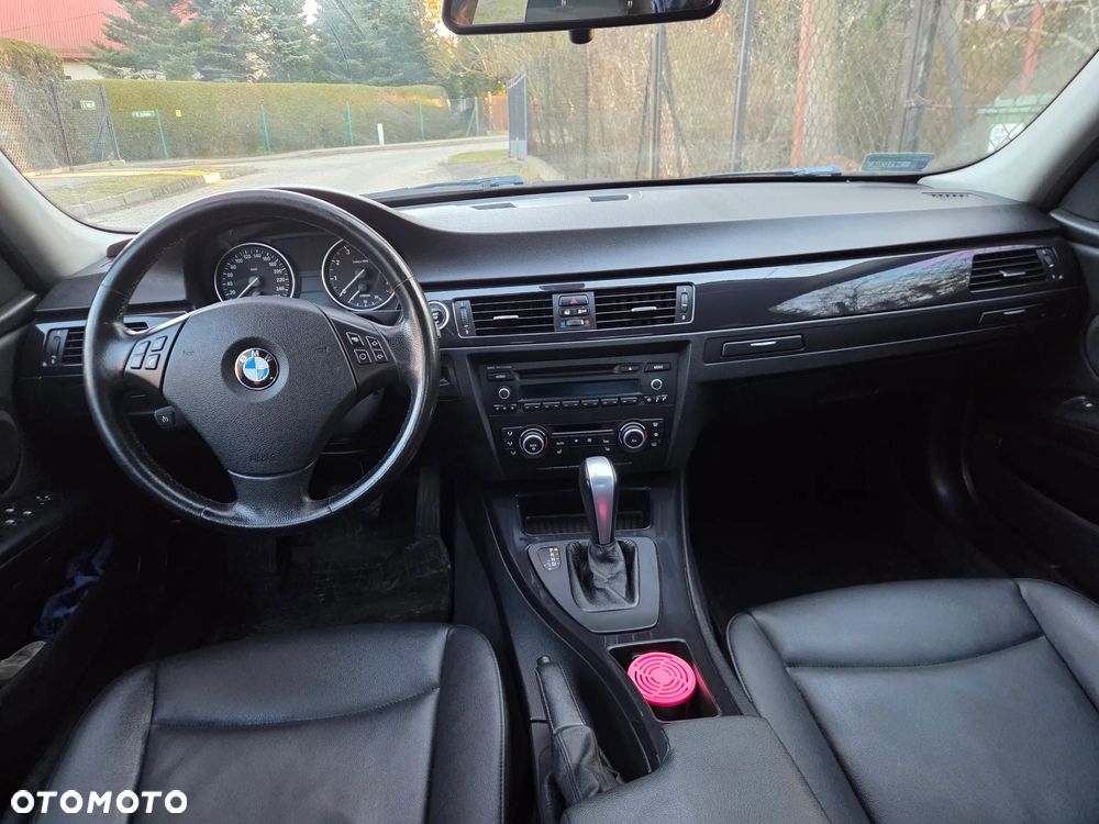BMW Seria 3 - 15