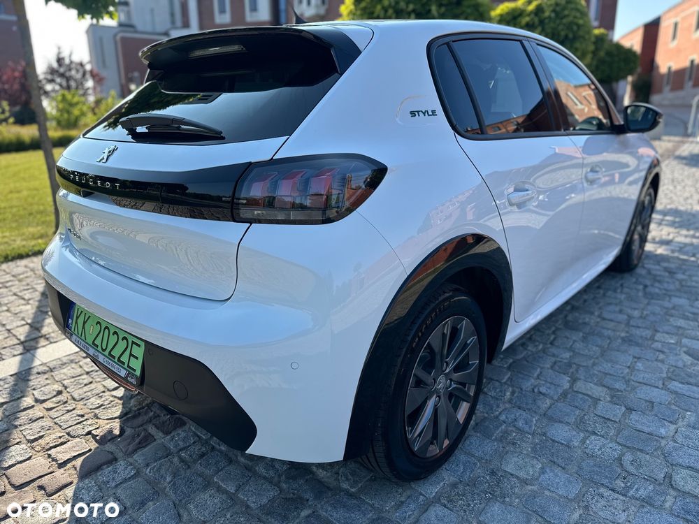 Peugeot 208 50kWh Style - 18