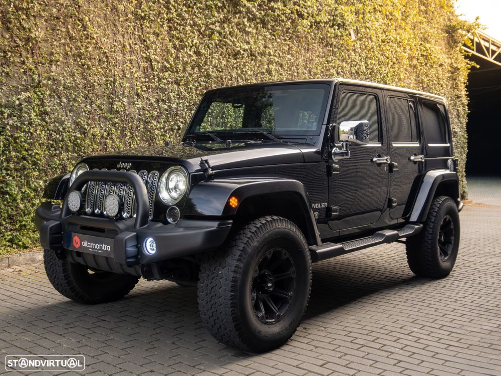 Jeep Wrangler Unlimited - 4