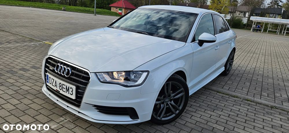 Audi A3 Limousine 1.6 TDI (clean diesel) S line Sportpaket - 1