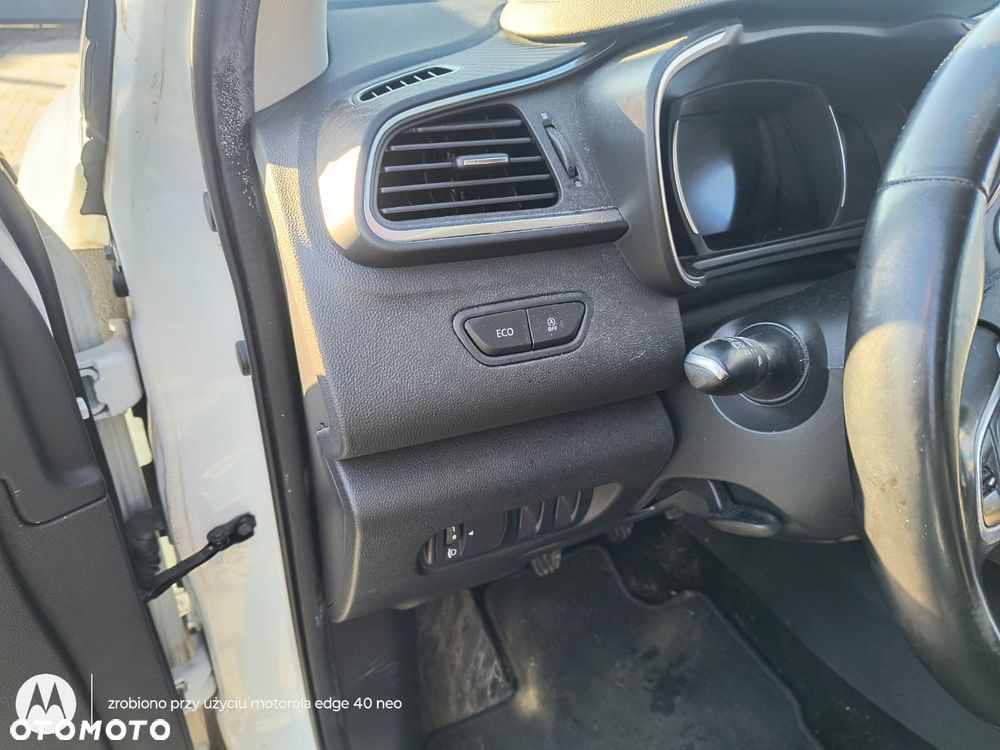 Renault Kadjar Energy TCe 165 CROSSBORDER-S - 13
