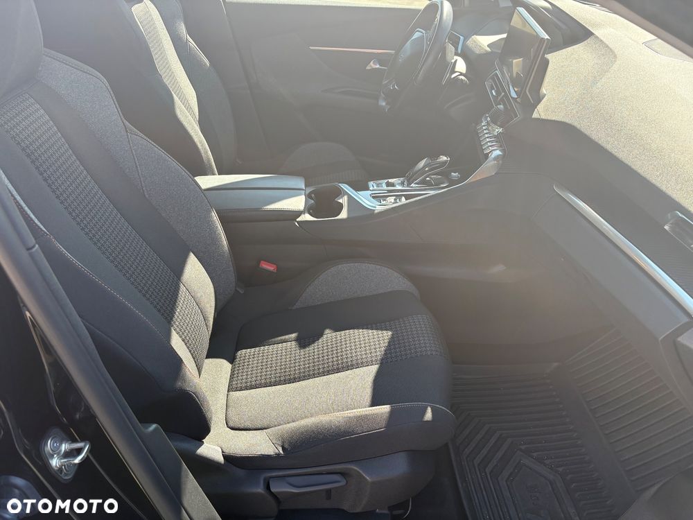 Peugeot 3008 1.5 BlueHDi Allure S&S EAT8 - 12