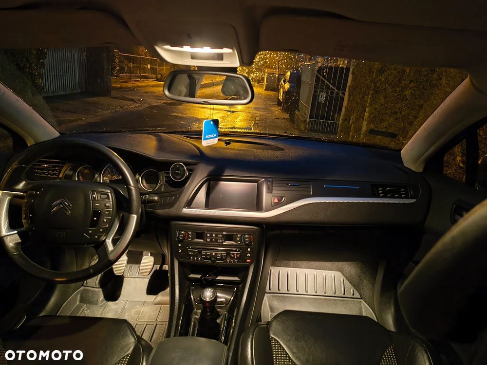 Citroën C5 2.0 HDi Exclusive - 16