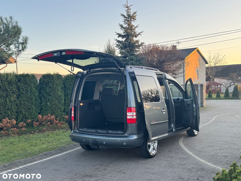 Volkswagen Caddy Comfortline DSG - 12