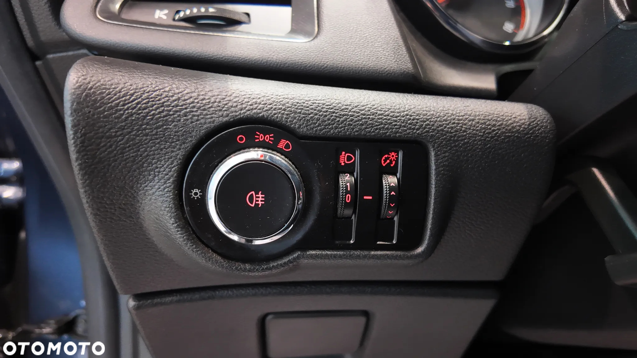 Opel Astra 1.6 Active - 29