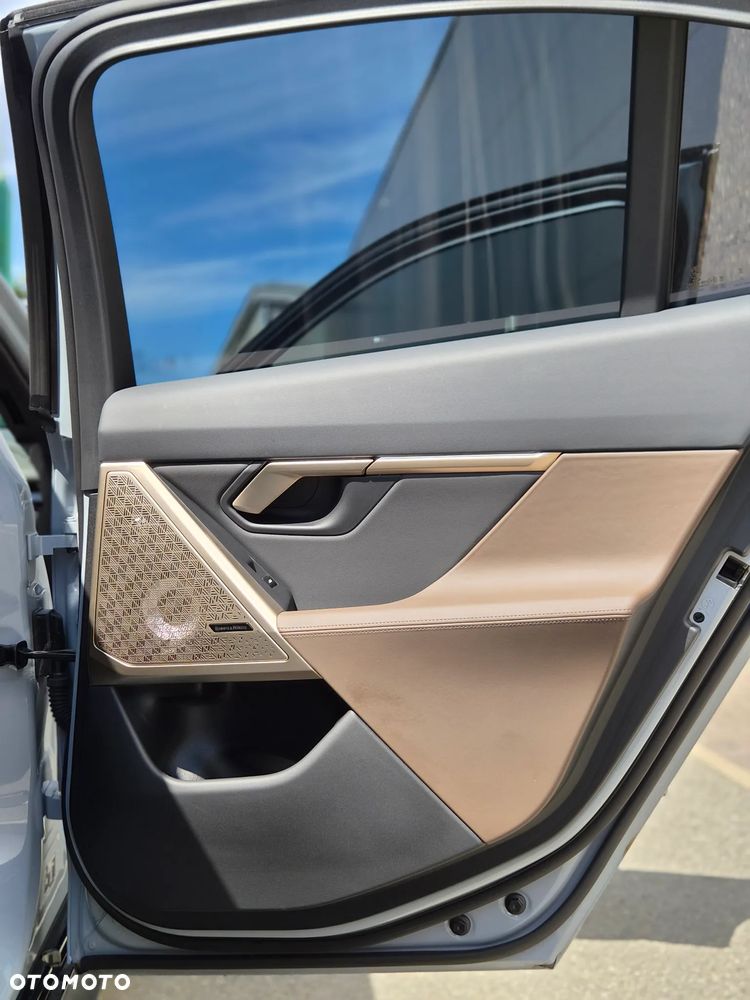 BMW Seria 5 - 12