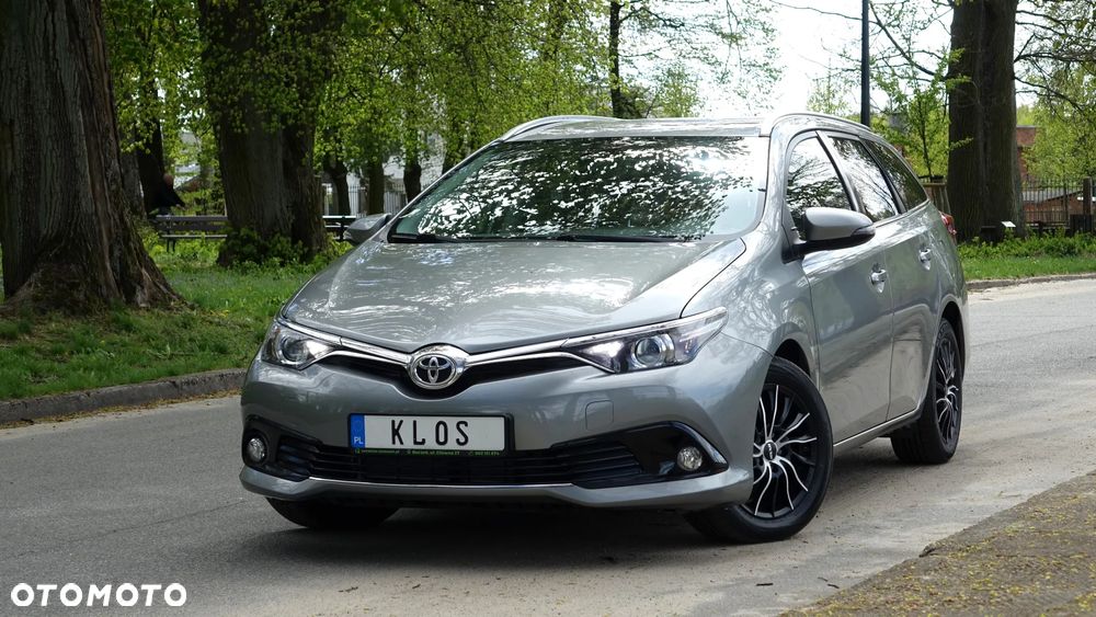Toyota Auris - 22