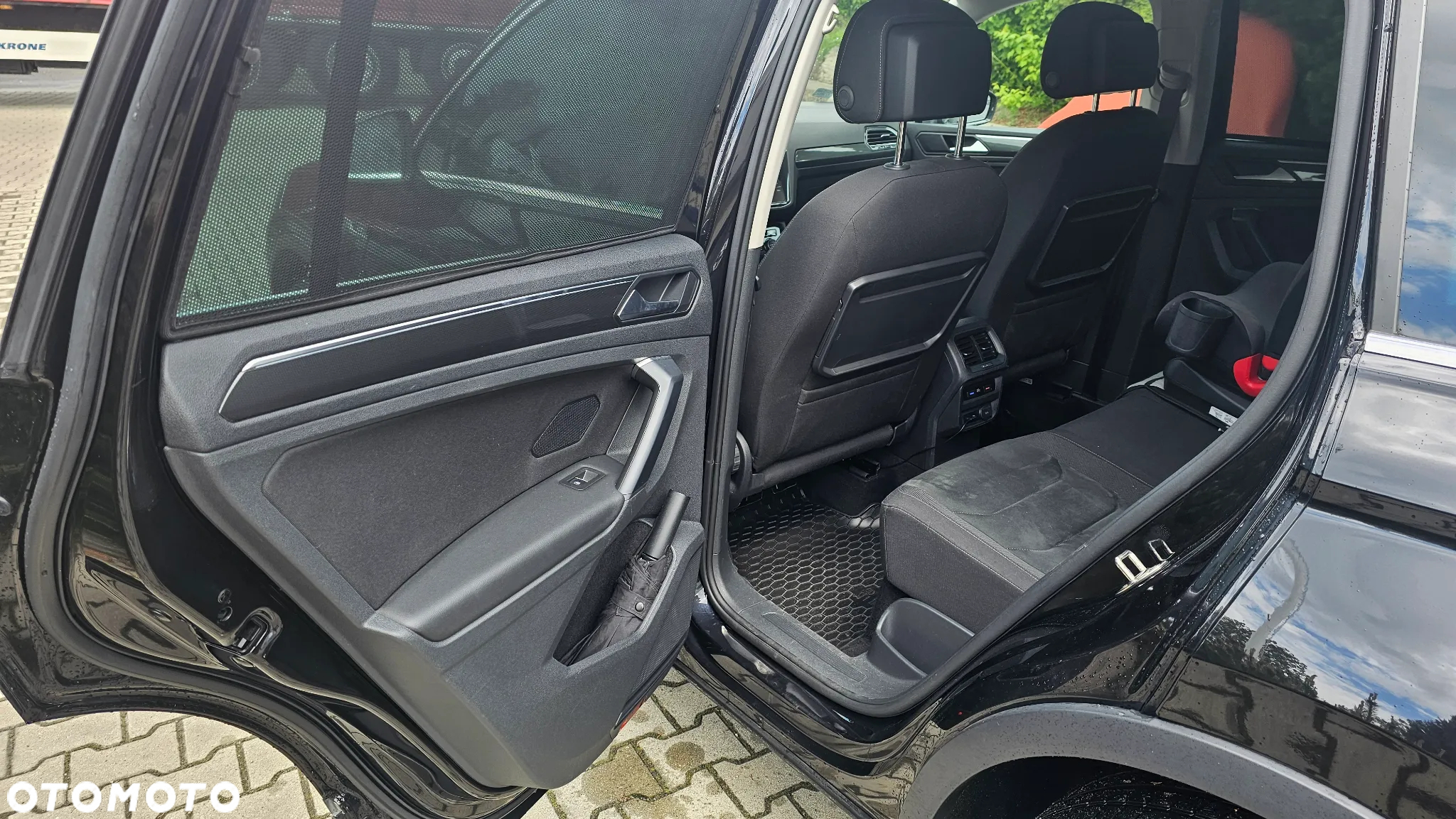 Volkswagen Tiguan - 10