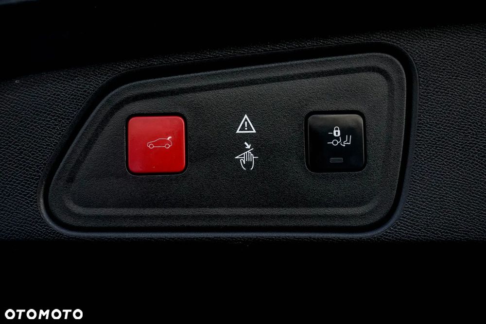 Peugeot 3008 BlueHDi 130 Stop & Start EAT8 Allure - 40
