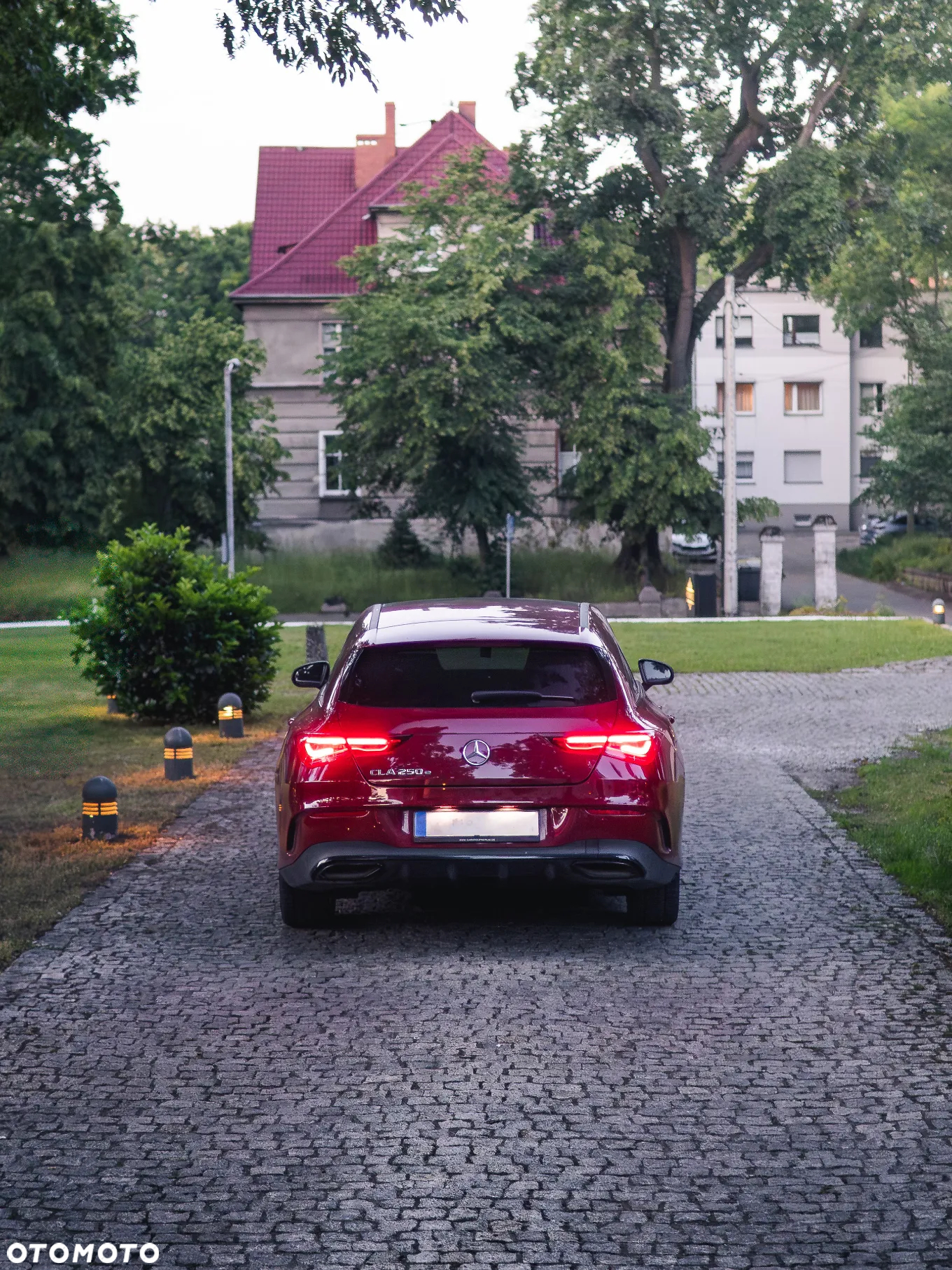 Mercedes-Benz CLA 250 E AMG Line 8G-DCT - 8
