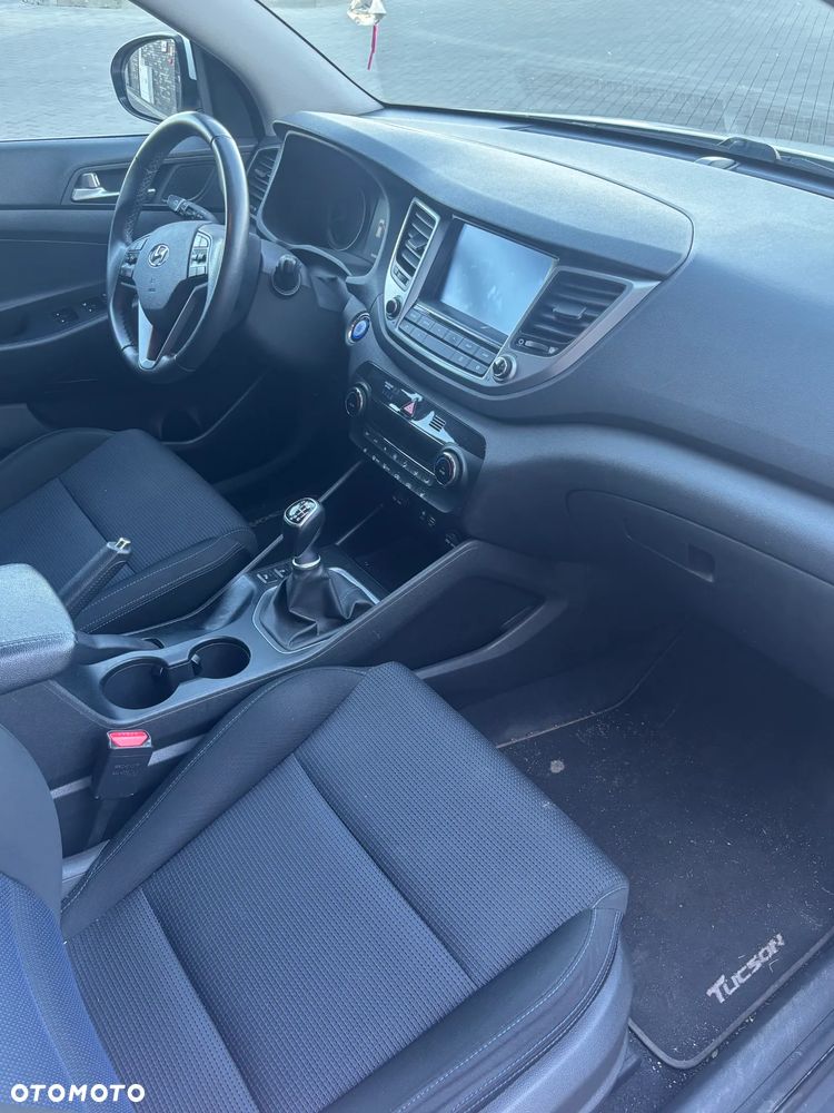 Hyundai Tucson - 8