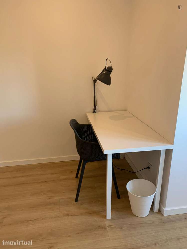 Quarto - localizado em Oeiras Lisbon - Grande imagem: 4/10