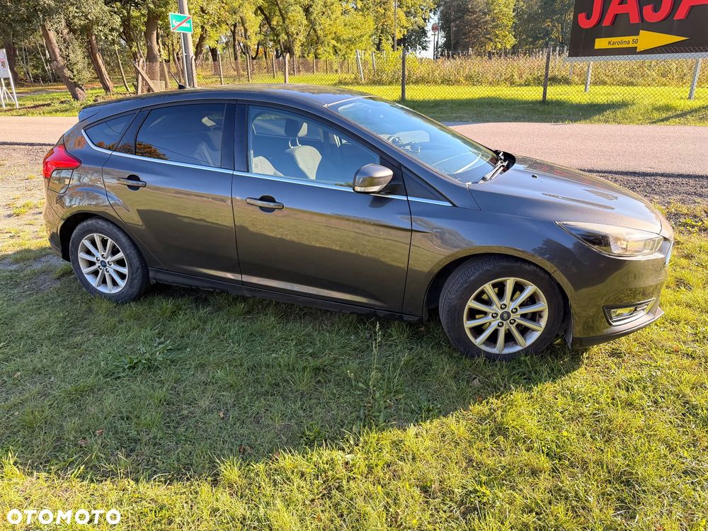 Ford Focus 2014 photo 2