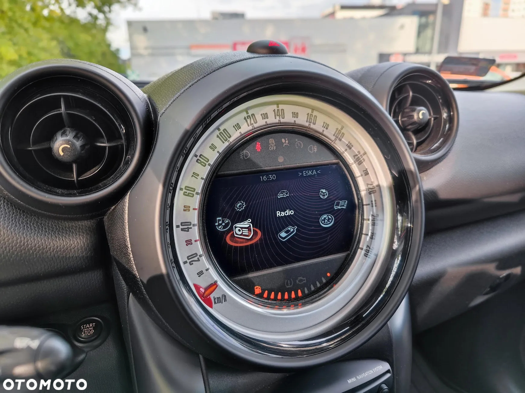 MINI Paceman - 11
