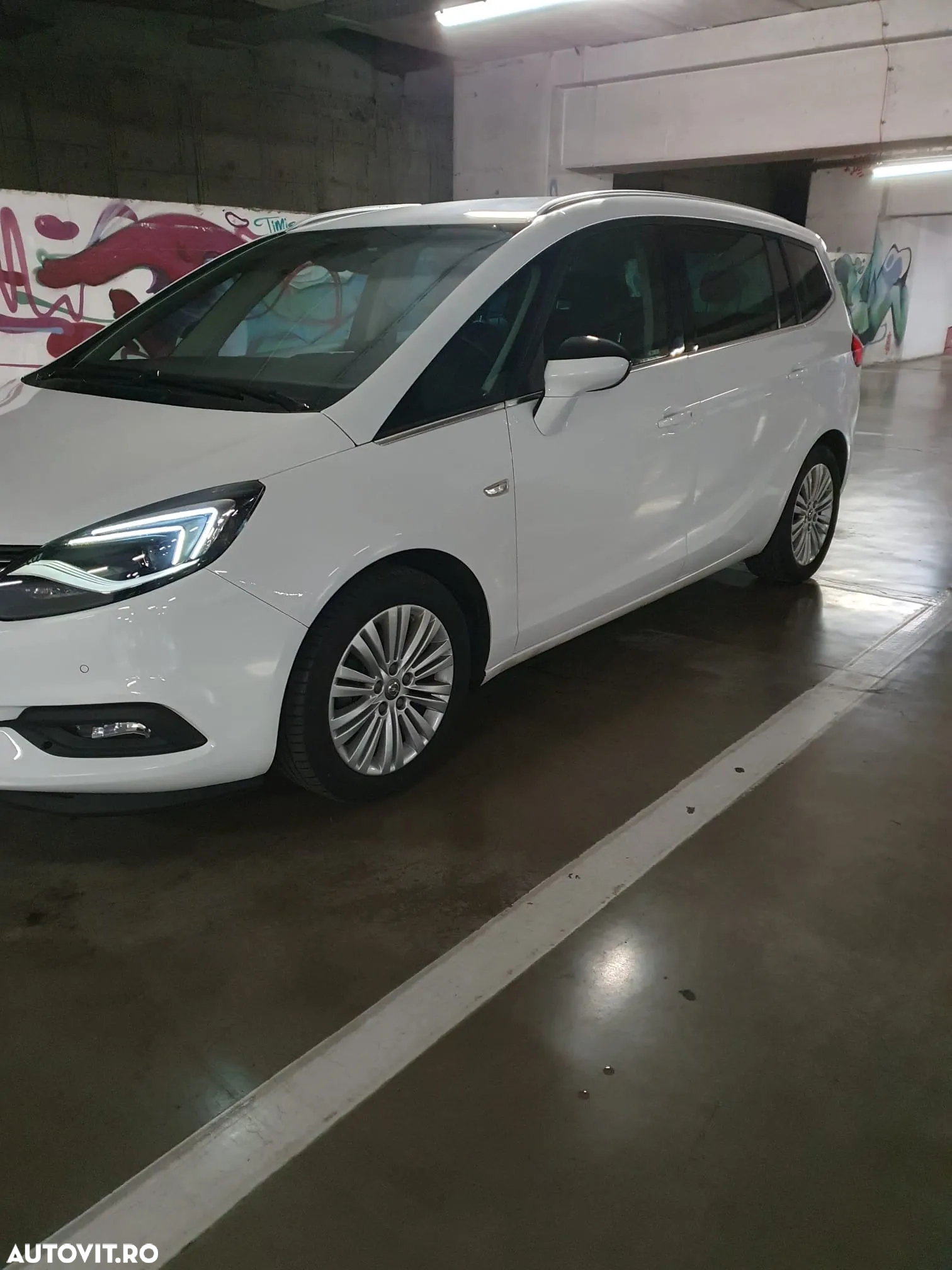 Opel Zafira - 15