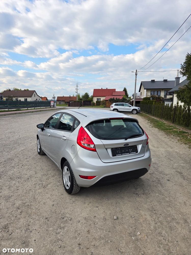 Ford Fiesta 1.25 Trend EU5 - 9