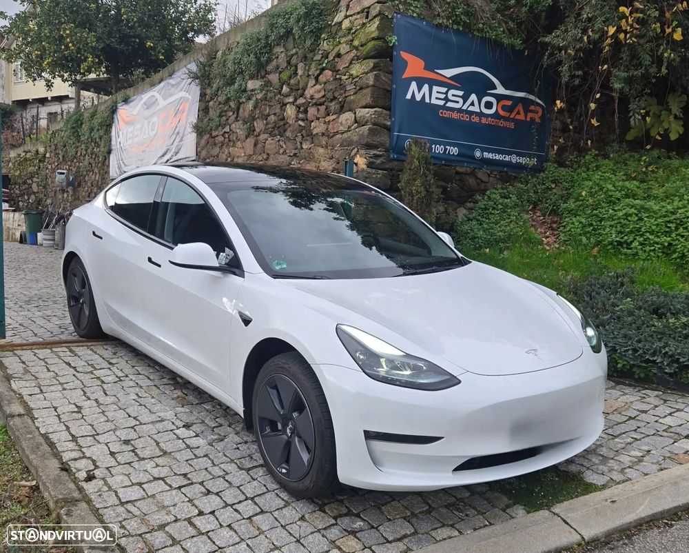 Tesla Model 3 Long-Range RWD - 1