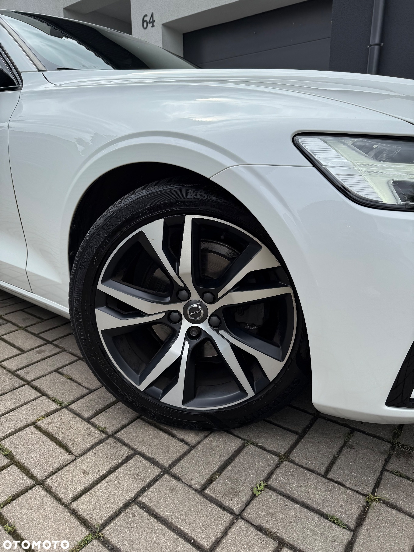 Volvo V60 D3 Drive-E R-Design Momentum - 19