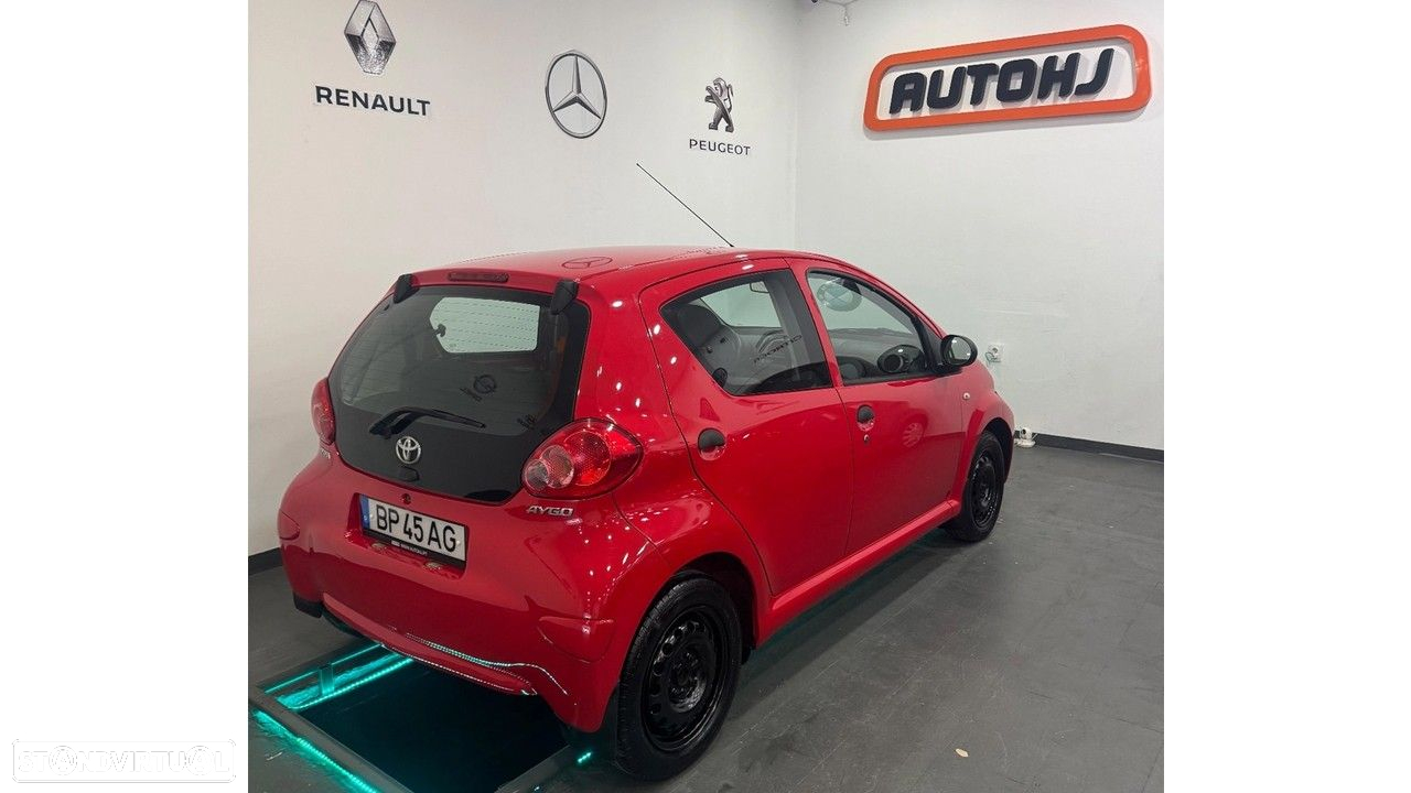 Toyota Aygo 1.0 Fantas - 5