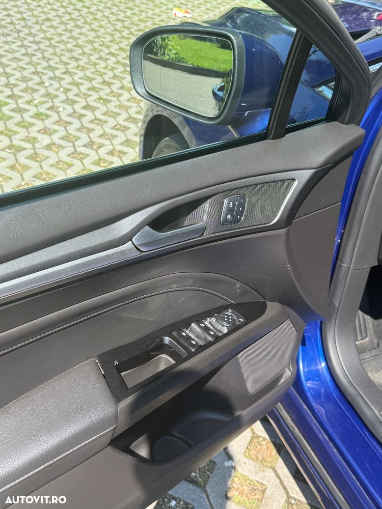 Ford Mondeo 2.0 TDCI PowerShift Titanium - 25