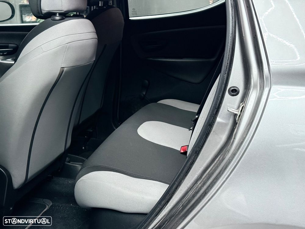 Lancia Ypsilon 1.3 MultiJet Gold - 16