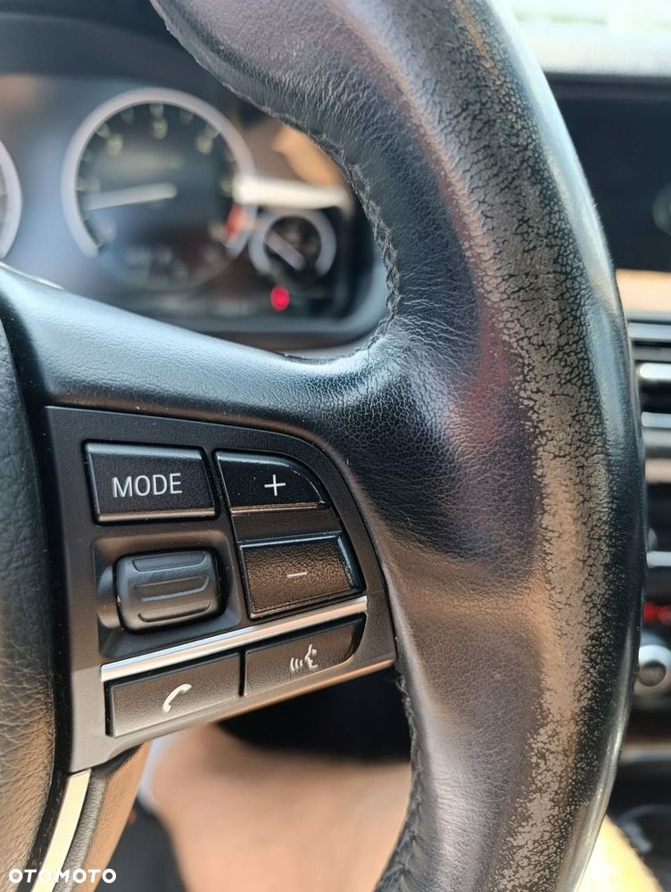 BMW Seria 5 - 25