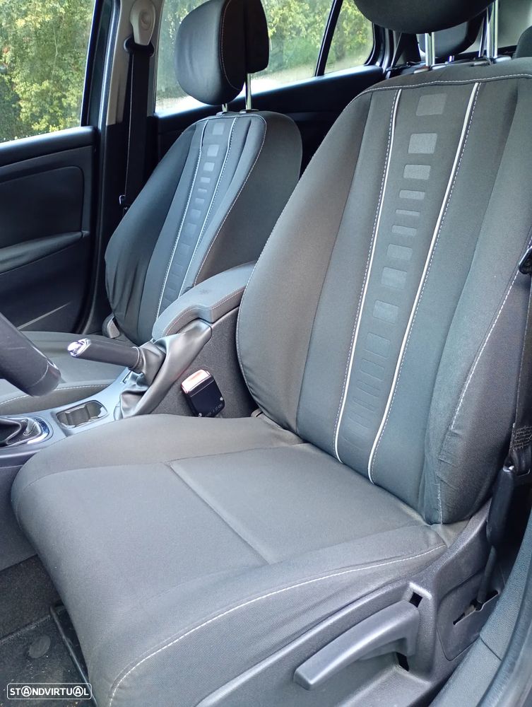 Renault Mégane Sport Tourer 1.5 dCi Dynamique - 9