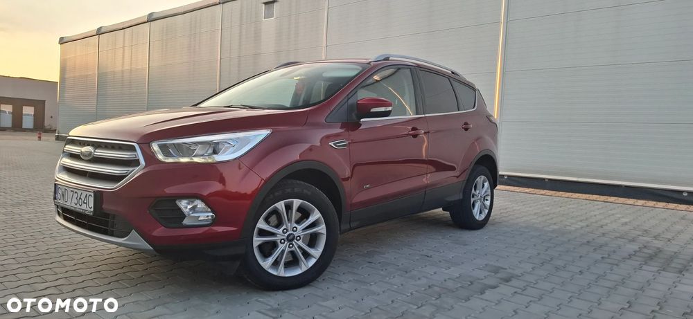 Ford Kuga 1.5 EcoBoost 4x4 Business Edition - 3