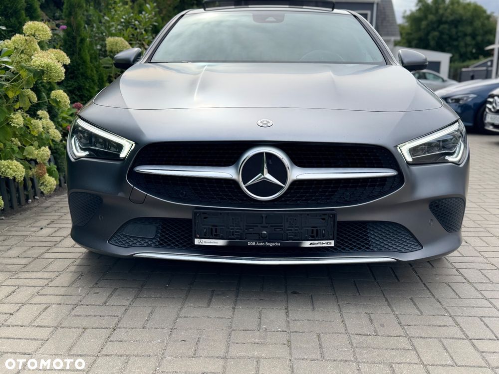 Mercedes-Benz CLA 200 7G-DCT Progressive - 3