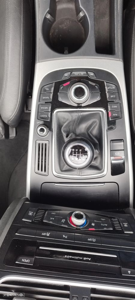 Audi A4 Avant 2.0 TDI Business Line S-line - 13