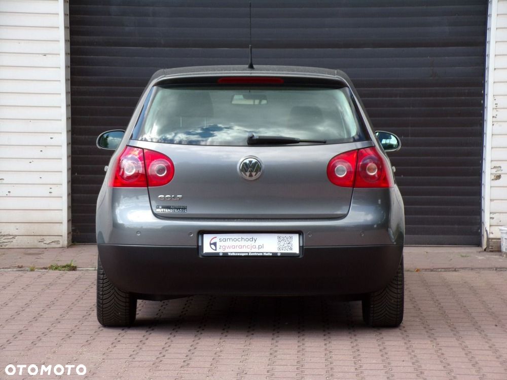 Volkswagen Golf - 14