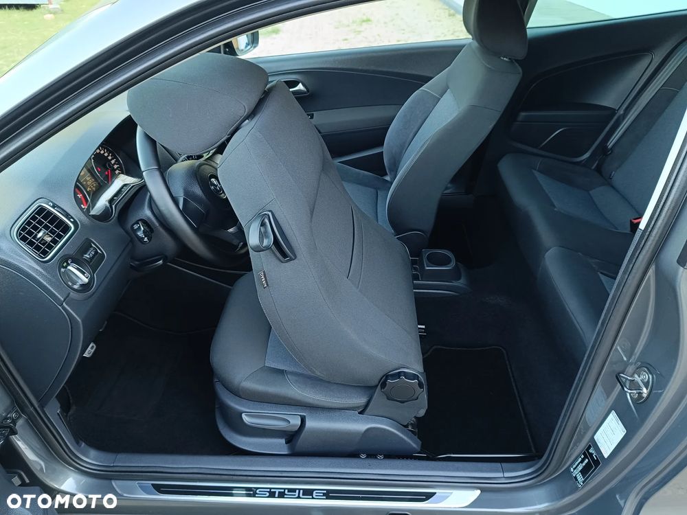 Volkswagen Polo 1.2 Style - 15