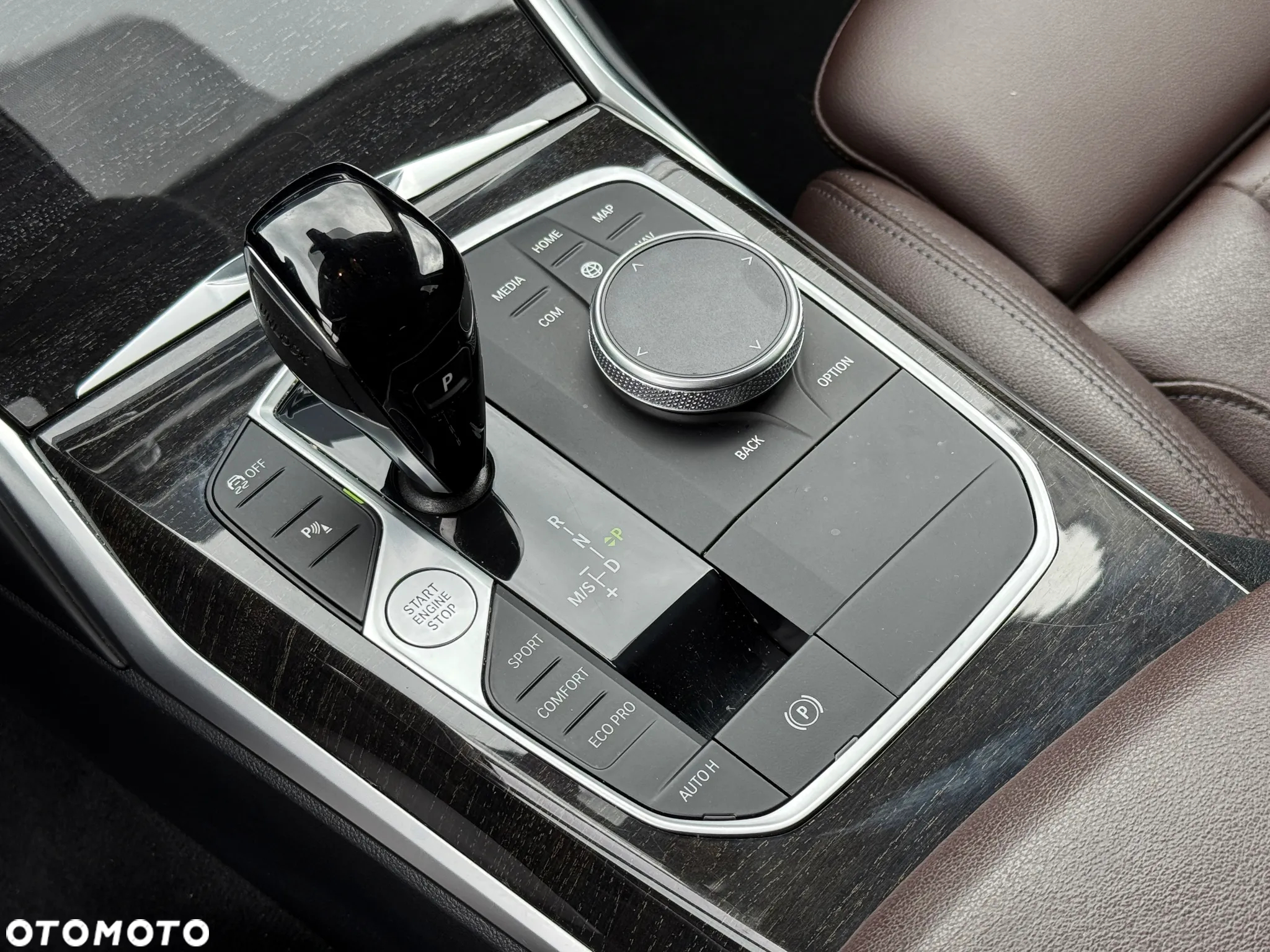 BMW Seria 3 320d xDrive Luxury Line - 27