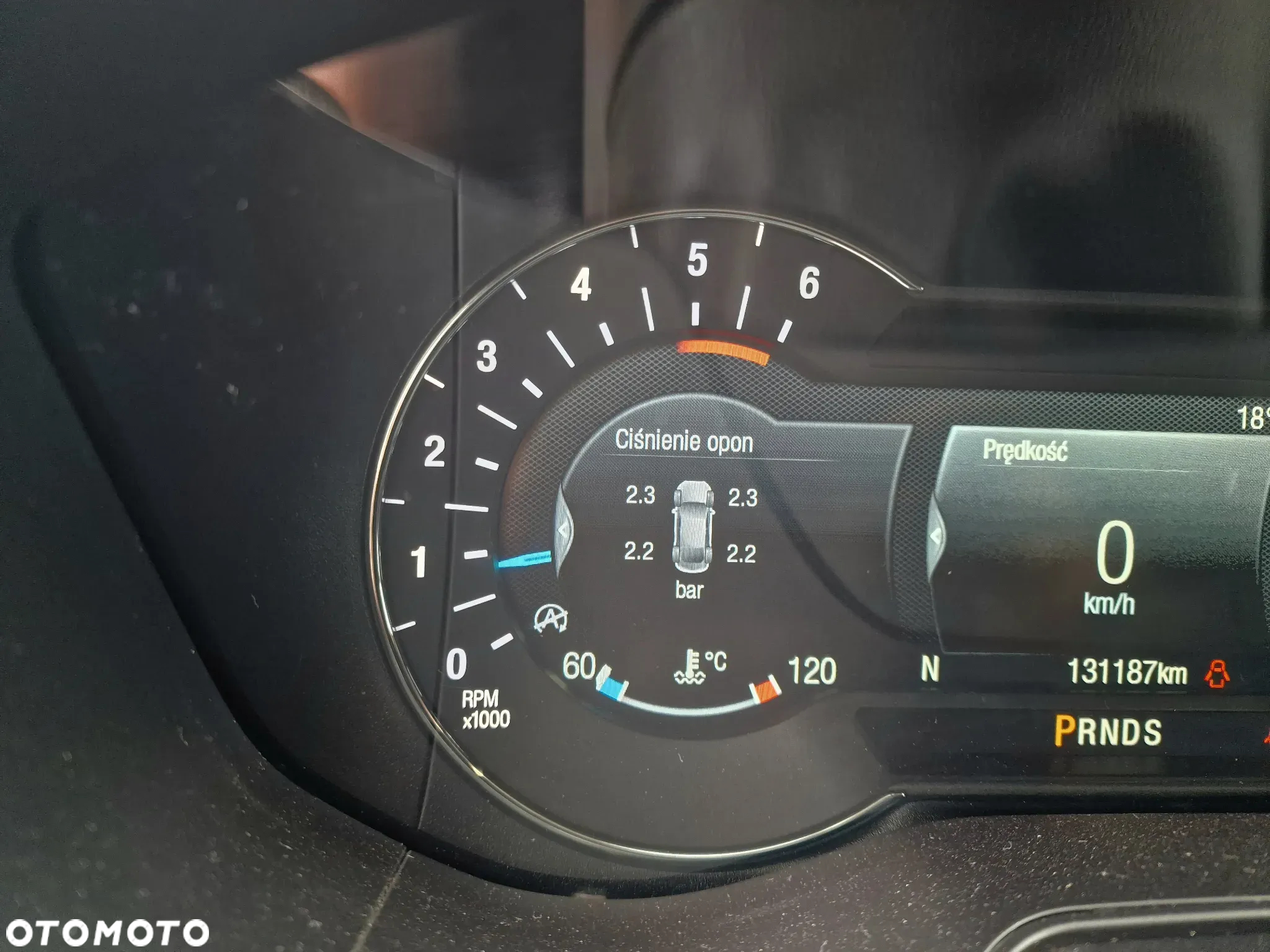 Ford Mondeo Turnier 2.0 EcoBlue Titanium - 19