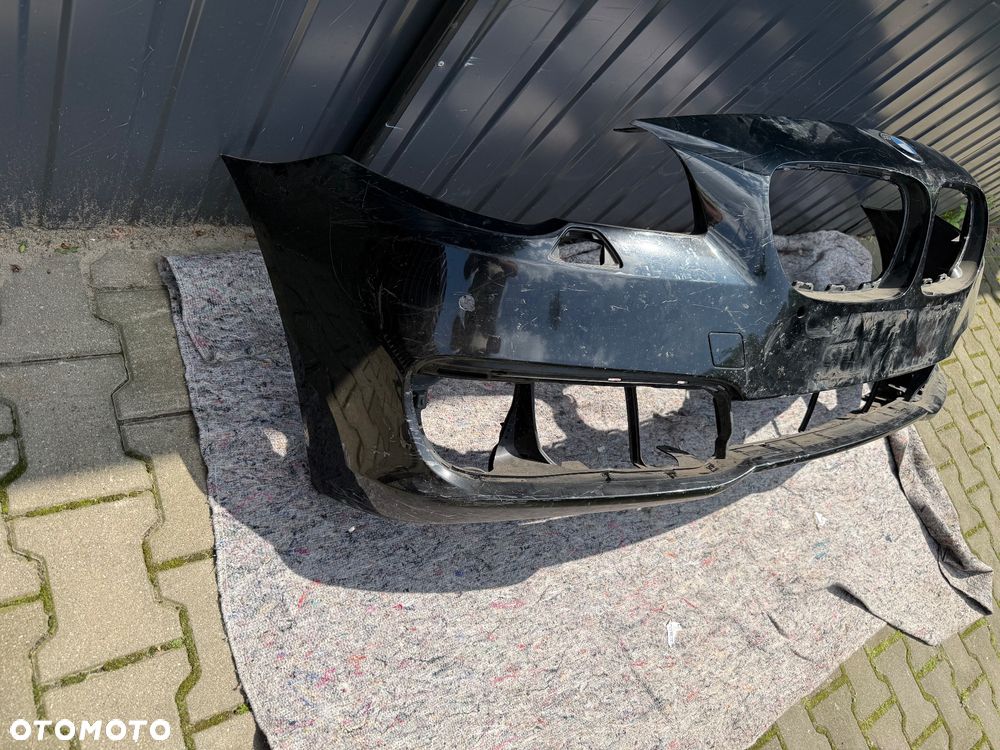 ZDERZAK BMW F10 F11 ORYGINAŁ CAŁY NIE NAPRAWIANY LIFT - 2