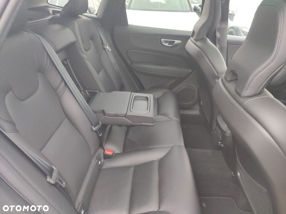 Volvo XC 60 - 37