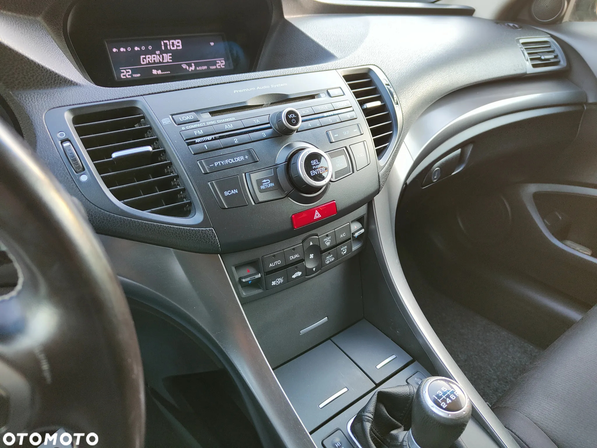 Honda Accord 2.0 Elegance - 19